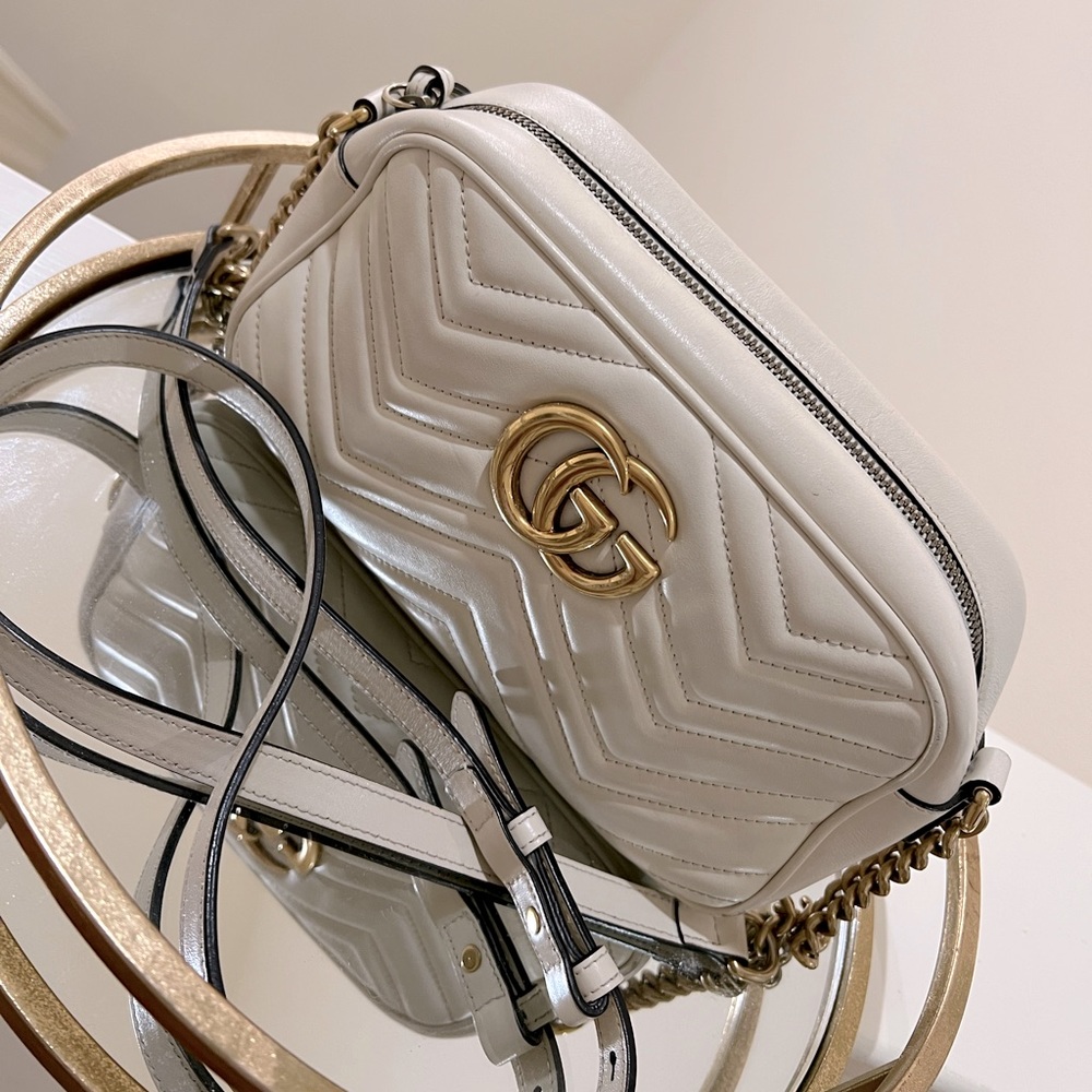 GG MARMONT SMALL SHOULDER BAG